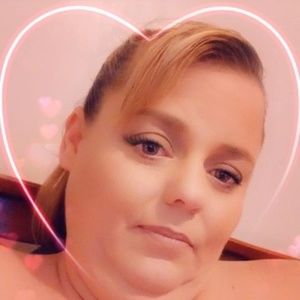 Meet your Posher, Lyndall